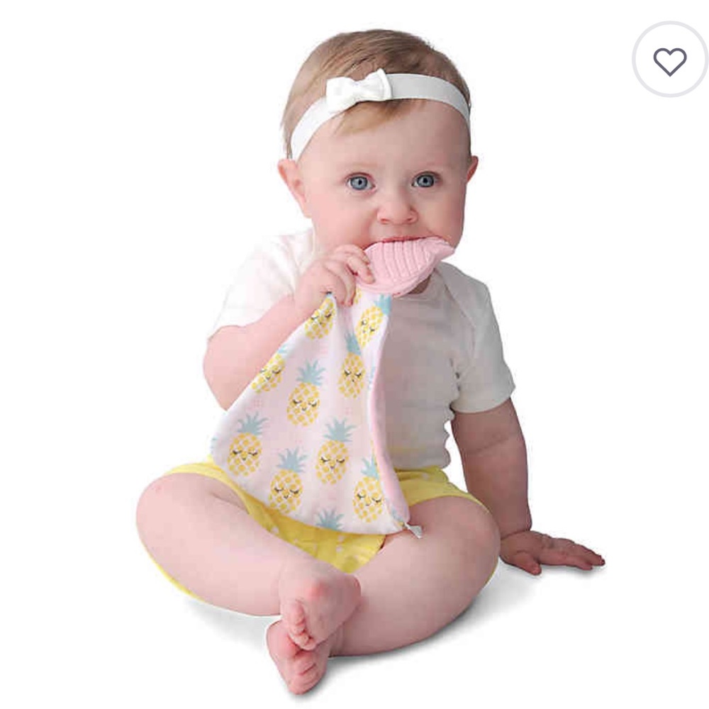 NWT Pineapple Munch Baby Munch-It Blanket Teether